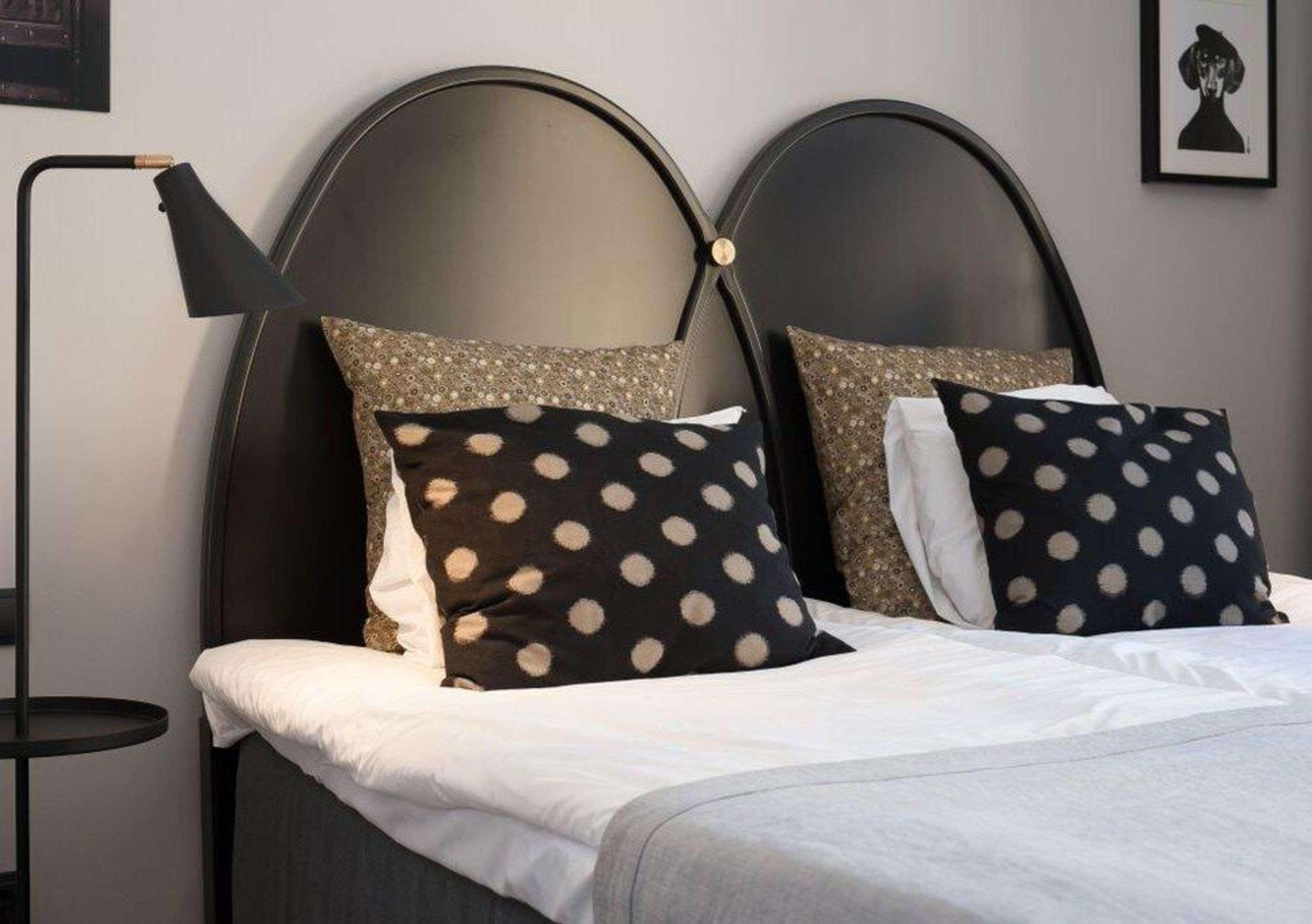 Home Hotel Borgen Йоребру Екстериор снимка