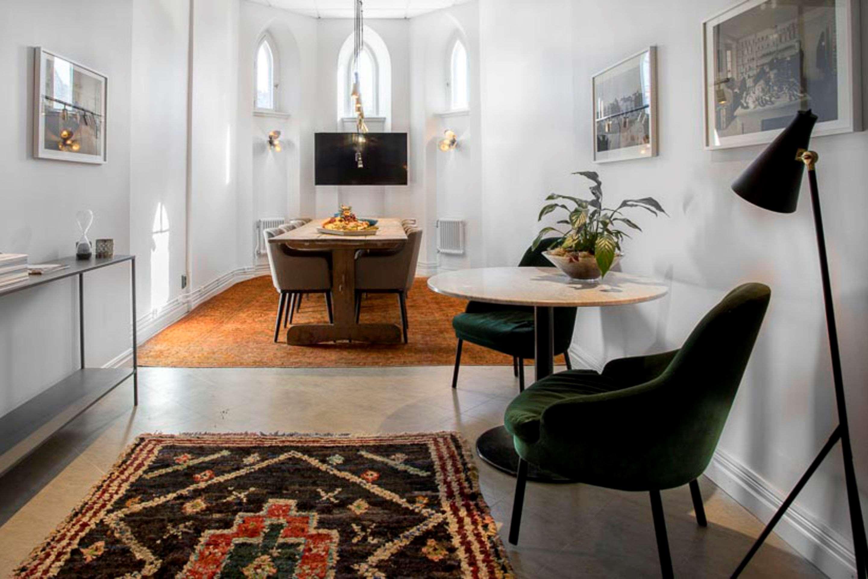 Home Hotel Borgen Йоребру Екстериор снимка