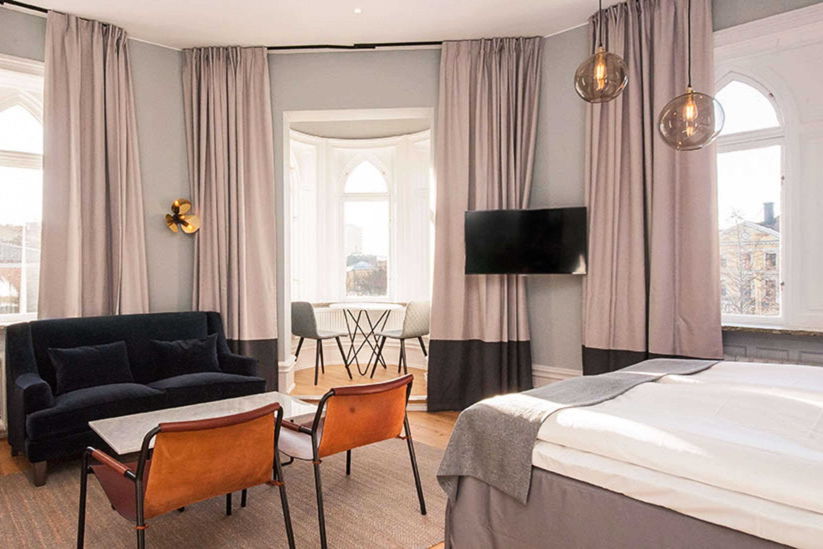 Home Hotel Borgen Йоребру Екстериор снимка