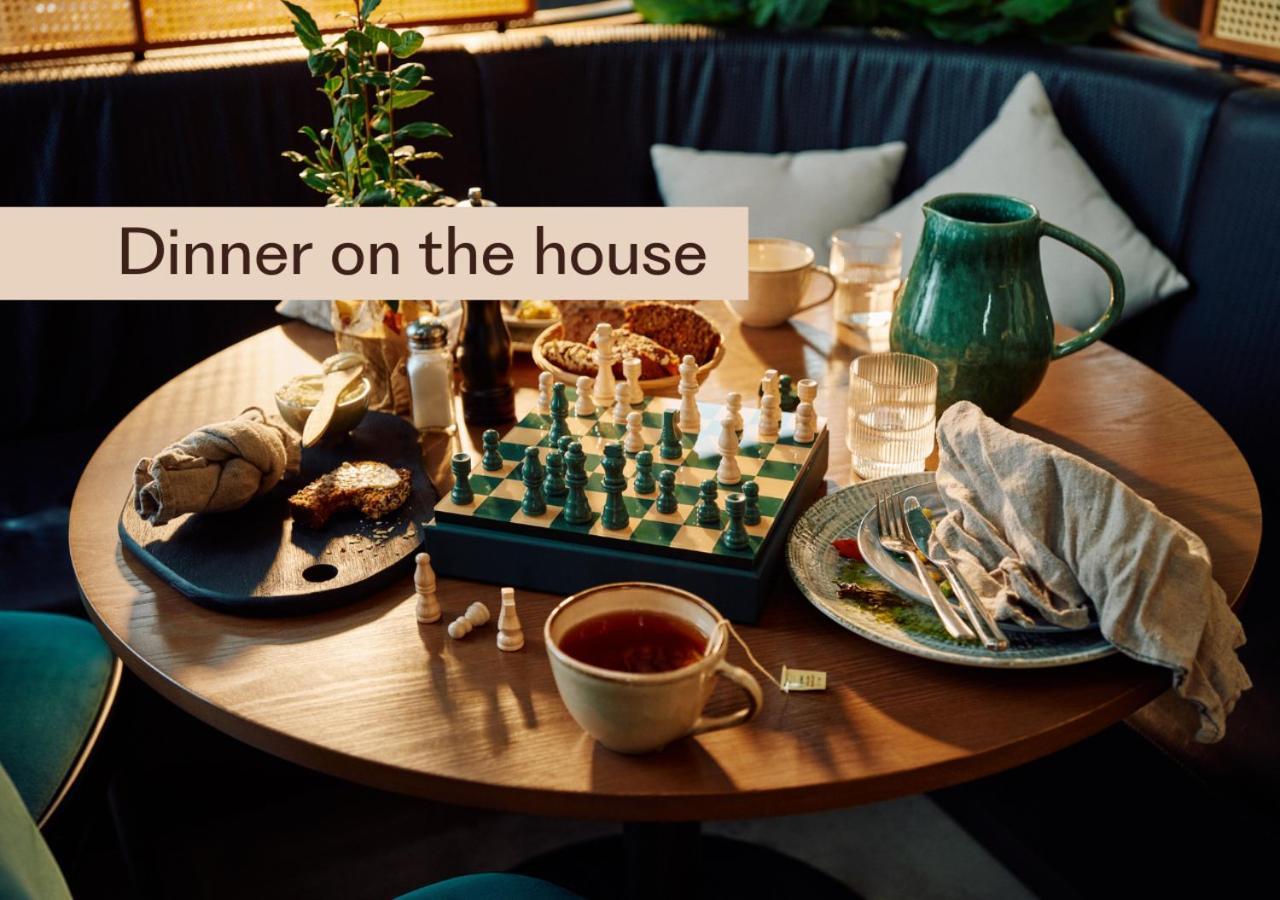 Home Hotel Borgen Йоребру Екстериор снимка